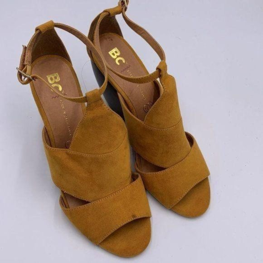 BC Born in California Mustard Suede Wedge Sandals‎